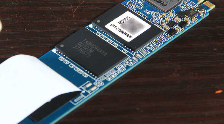 吹牛能免智商税？可乐哥今天猛吹一波PCIe3.0固态盘