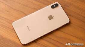 “瘦死的骆驼比马大”，iPhone XS Max又上线，512G大内存心动了