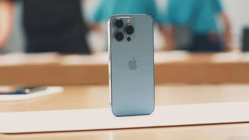 iPhone13的首批真实反馈出炉了：96%的好评下，用户评论太真实