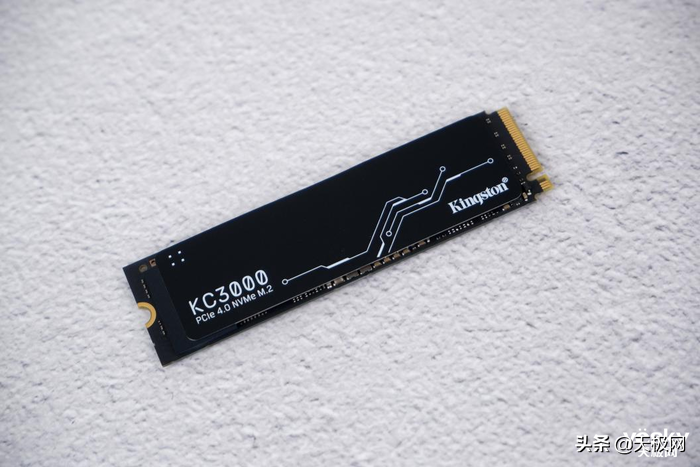 让电脑焕发强大数据传输力，金士顿KC3000 PCIe 4.0 NVMe M.2 SSD测评