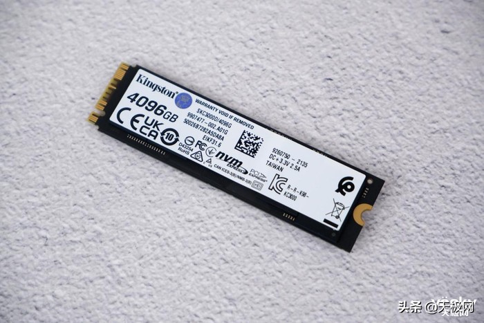 让电脑焕发强大数据传输力，金士顿KC3000 PCIe 4.0 NVMe M.2 SSD测评