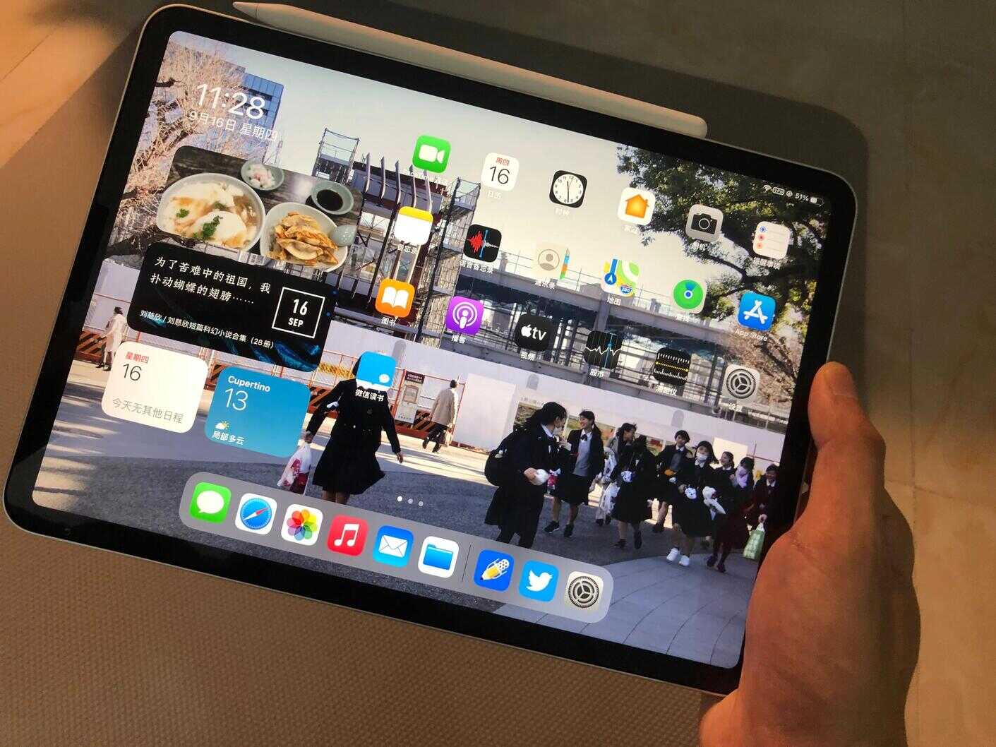 M1芯片iPad Air表面看起来很香，实际上性价比极低，原因有这些