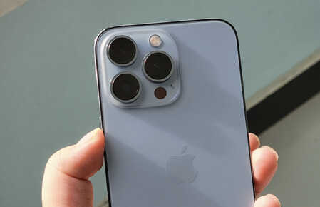 为什么iPhone代表了目前高端手机的天花板水准？