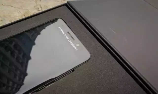 拥有一部华为Mate9保时捷版是种怎样的体验？