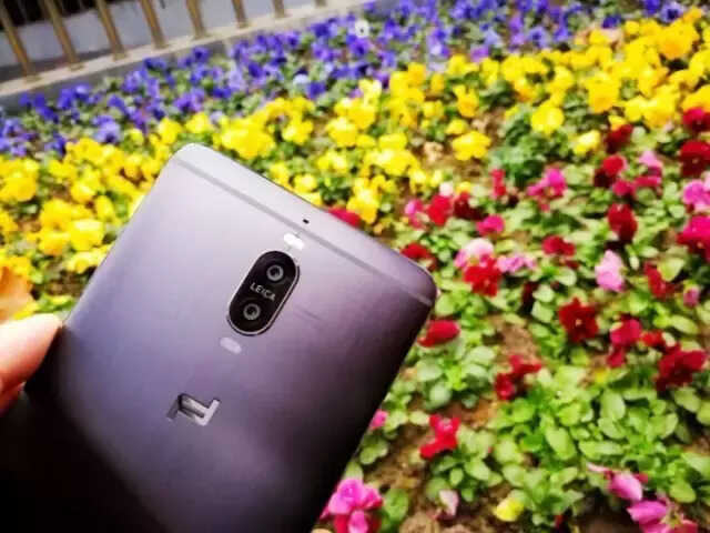 拥有一部华为Mate9保时捷版是种怎样的体验？
