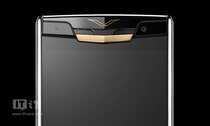15.6万元：Vertu Signature Touch推吉祥如意限量版