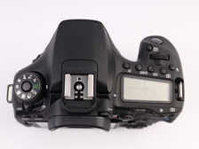 佳能新发的EOS 90D是否值得买？