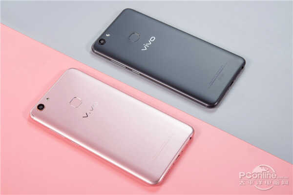 vivo Y79手机怎么样？2400万柔光自拍照亮你的美