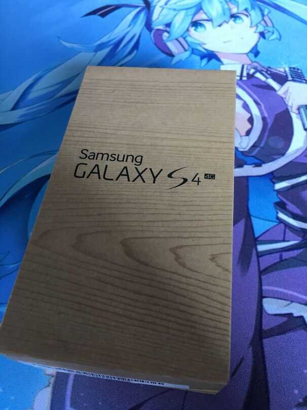 三星Galaxy S4简评，4年前的旗舰