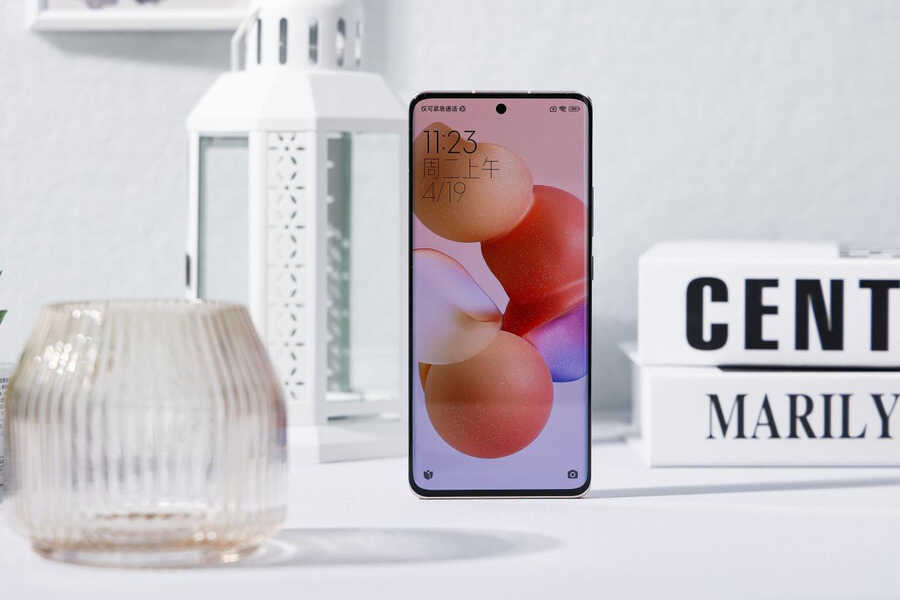 更好用的自拍手机 Xiaomi Civi 1S评测