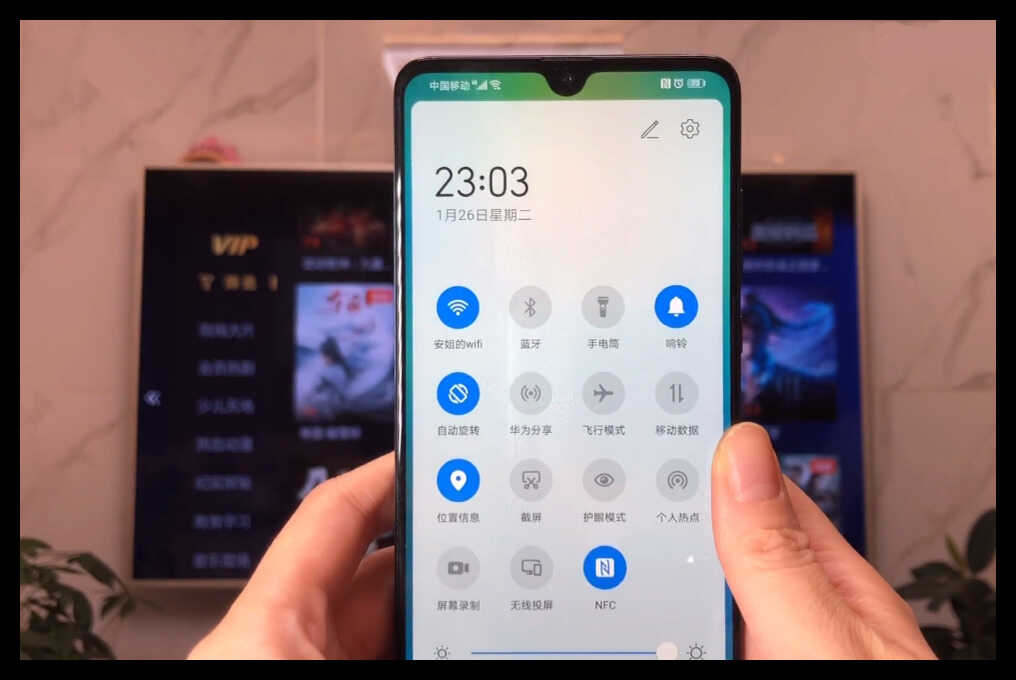 手机投屏到电视上，居然有4种方法，操作简单，一学就会
