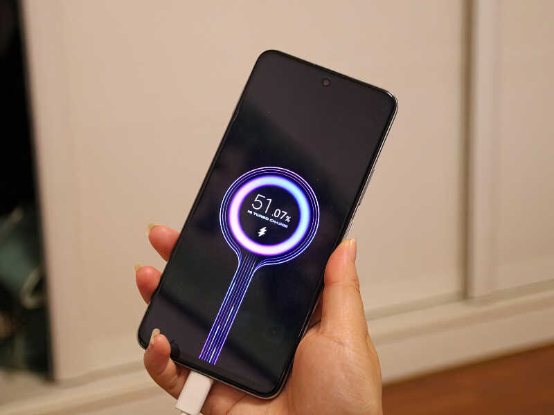 2022年换手机优选这4款，不仅性能好价格还很良心，闭眼买就行