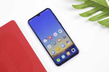 水滴屏+128GB大内存！vivo Z3i 标准版全面测评，不输旗舰体验