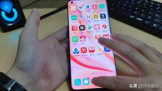 开售七千 一年降到两千六 OPPO FindX2Pro体验如何 还值得入手吗？