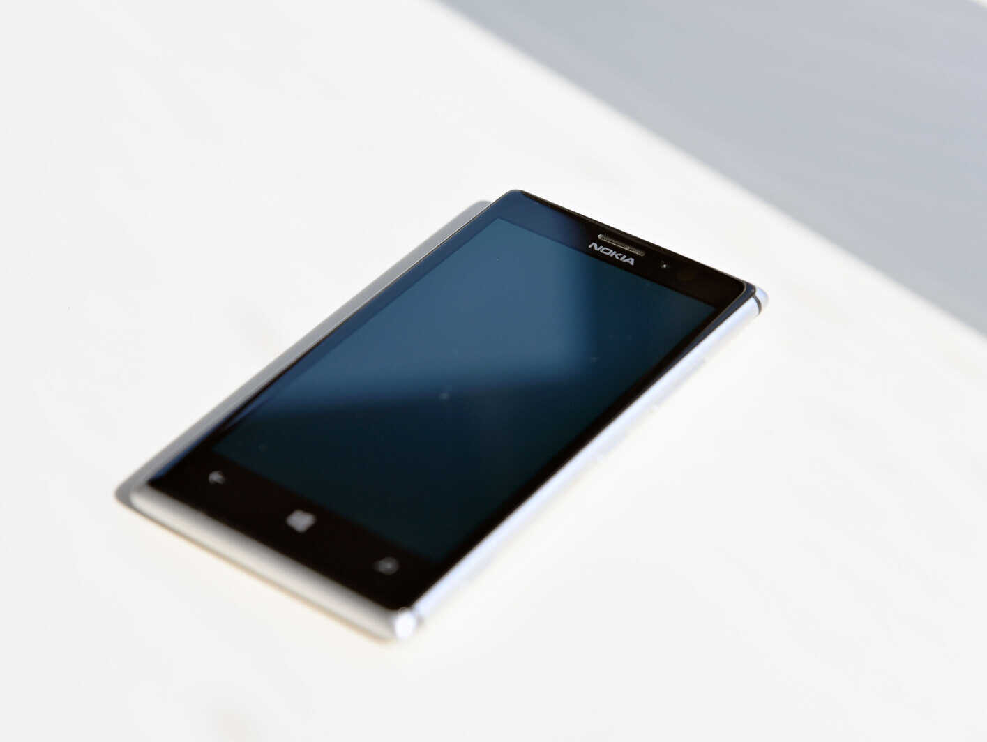 3G时代最后的荣光——诺基亚Lumia925