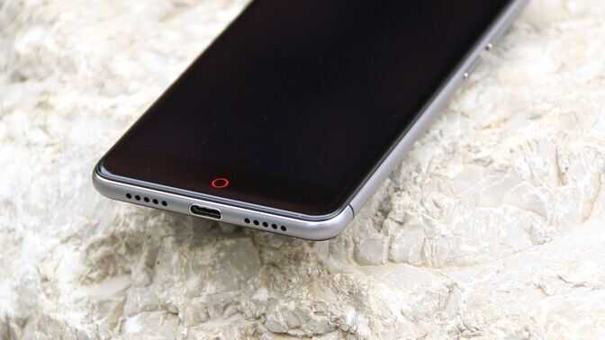 Nubia Z11 mini体验评测：小世界里的大精彩！