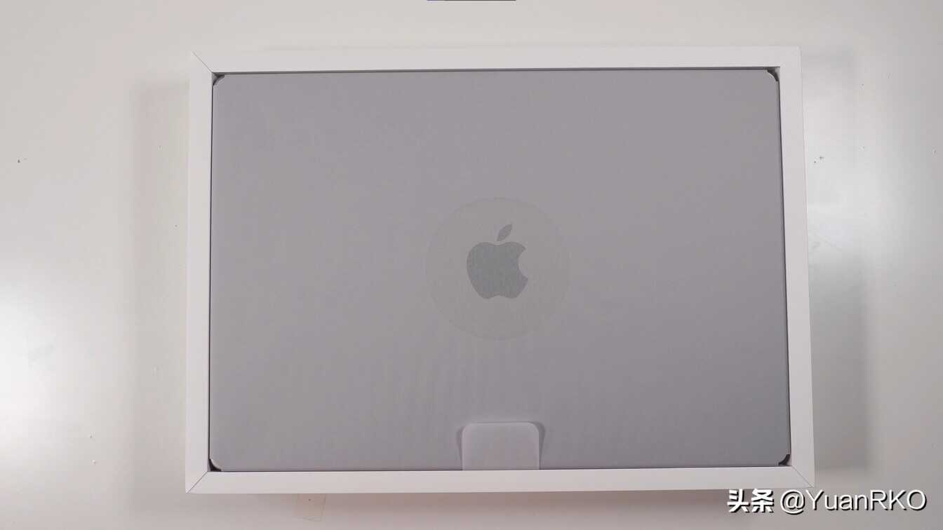 迄今最强笔记本 Mac Book Pro M1 MAX 顶配！最贵
