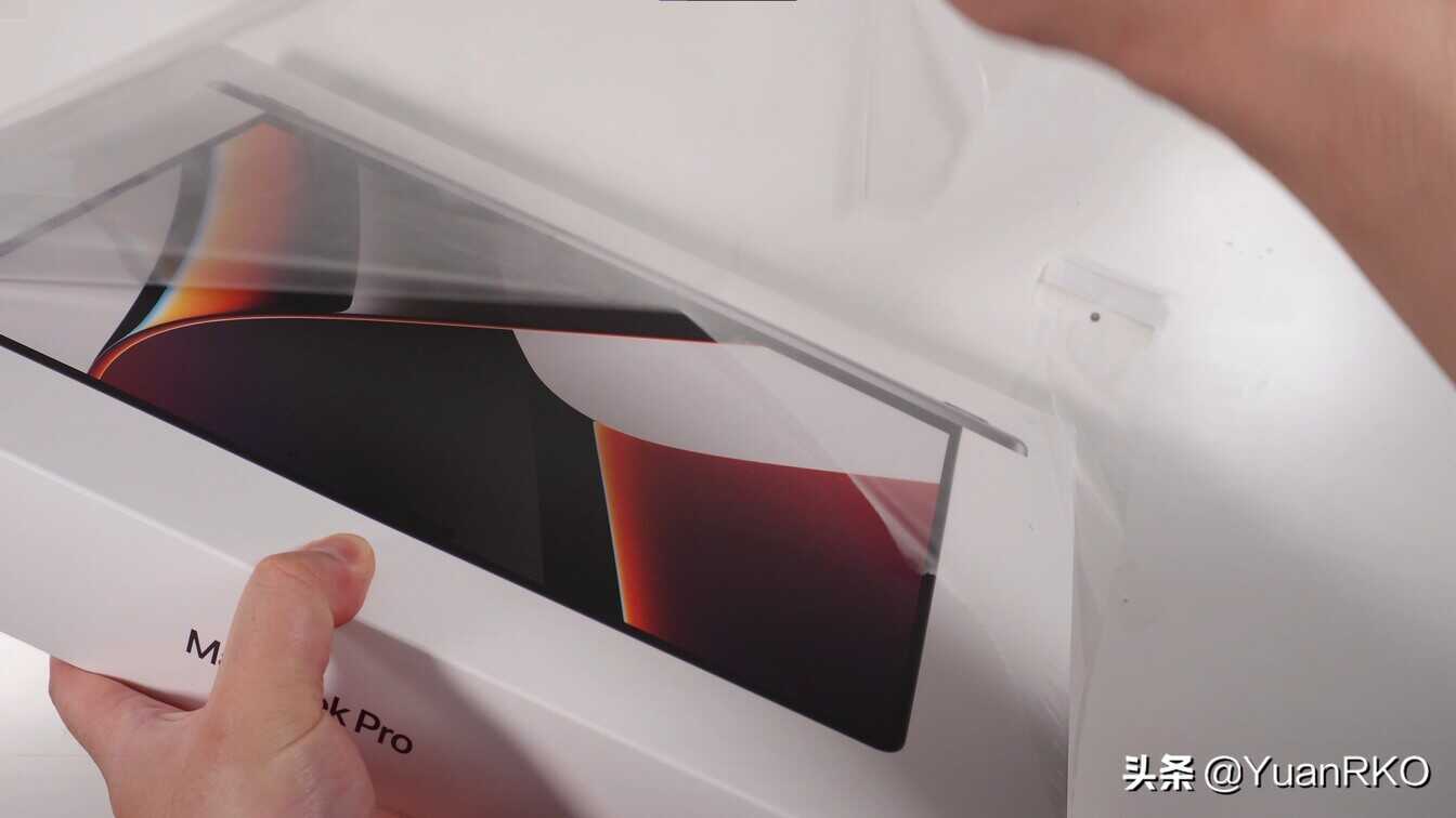迄今最强笔记本 Mac Book Pro M1 MAX 顶配！最贵