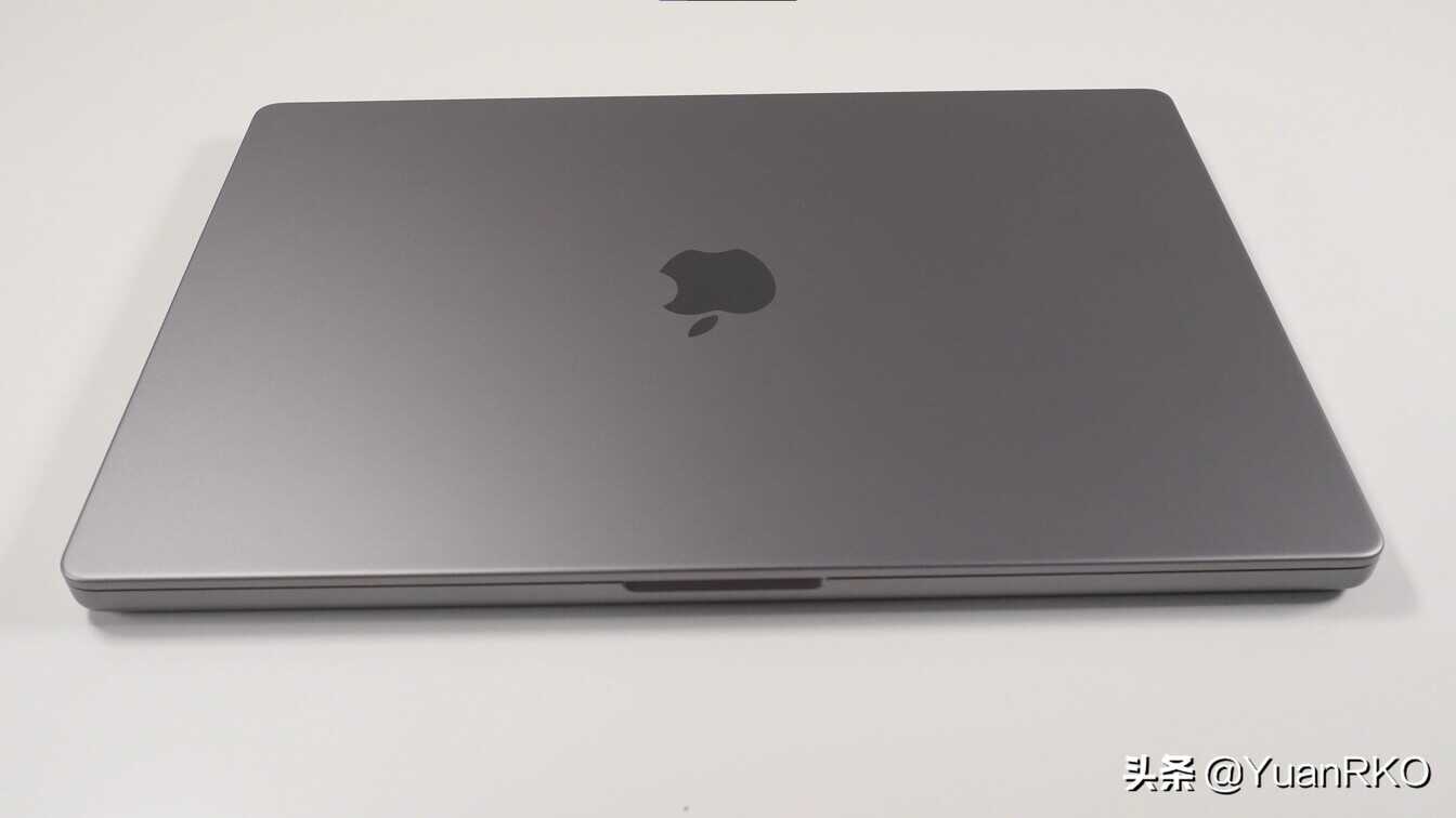 迄今最强笔记本 Mac Book Pro M1 MAX 顶配！最贵