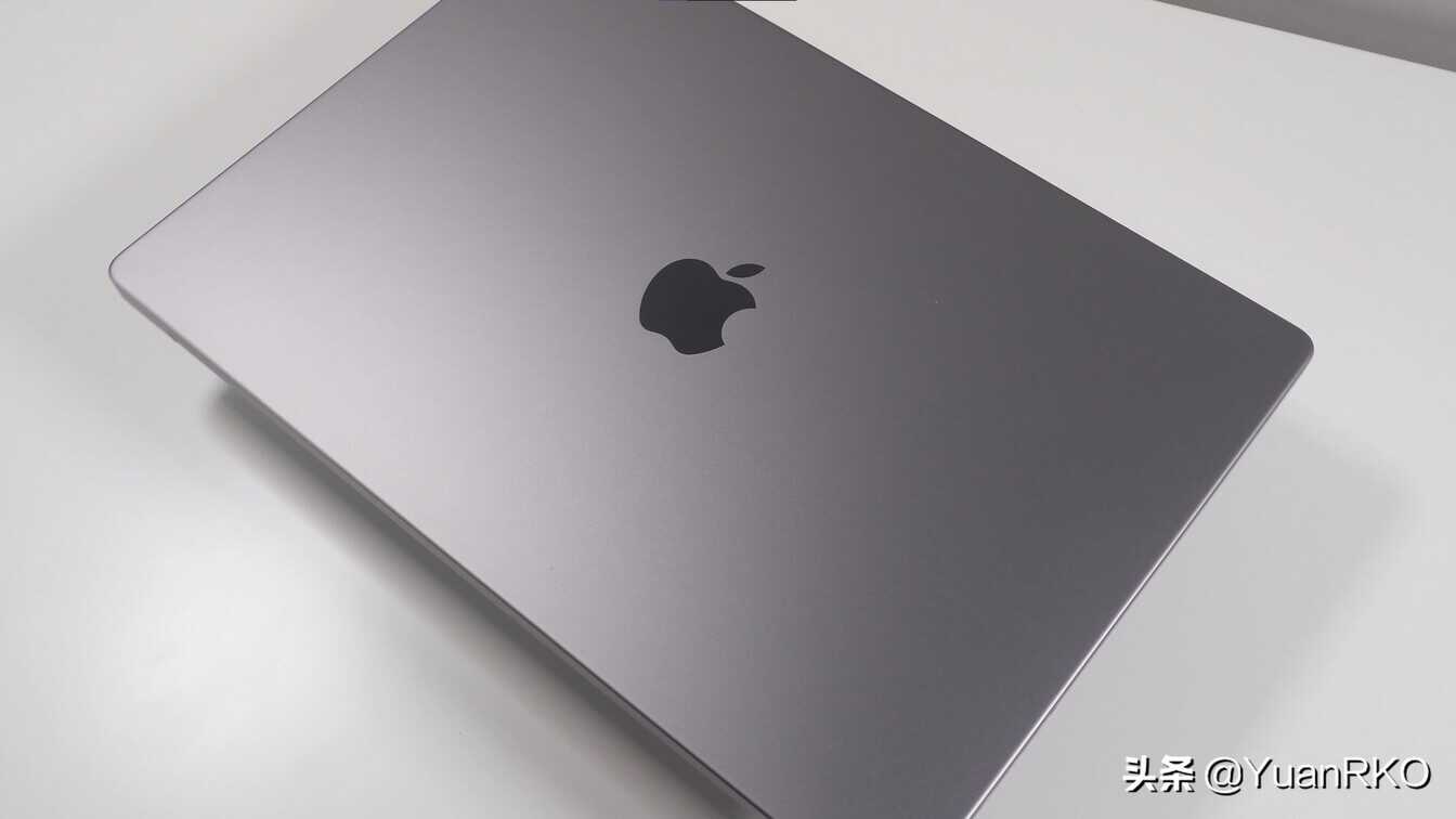 迄今最强笔记本 Mac Book Pro M1 MAX 顶配！最贵