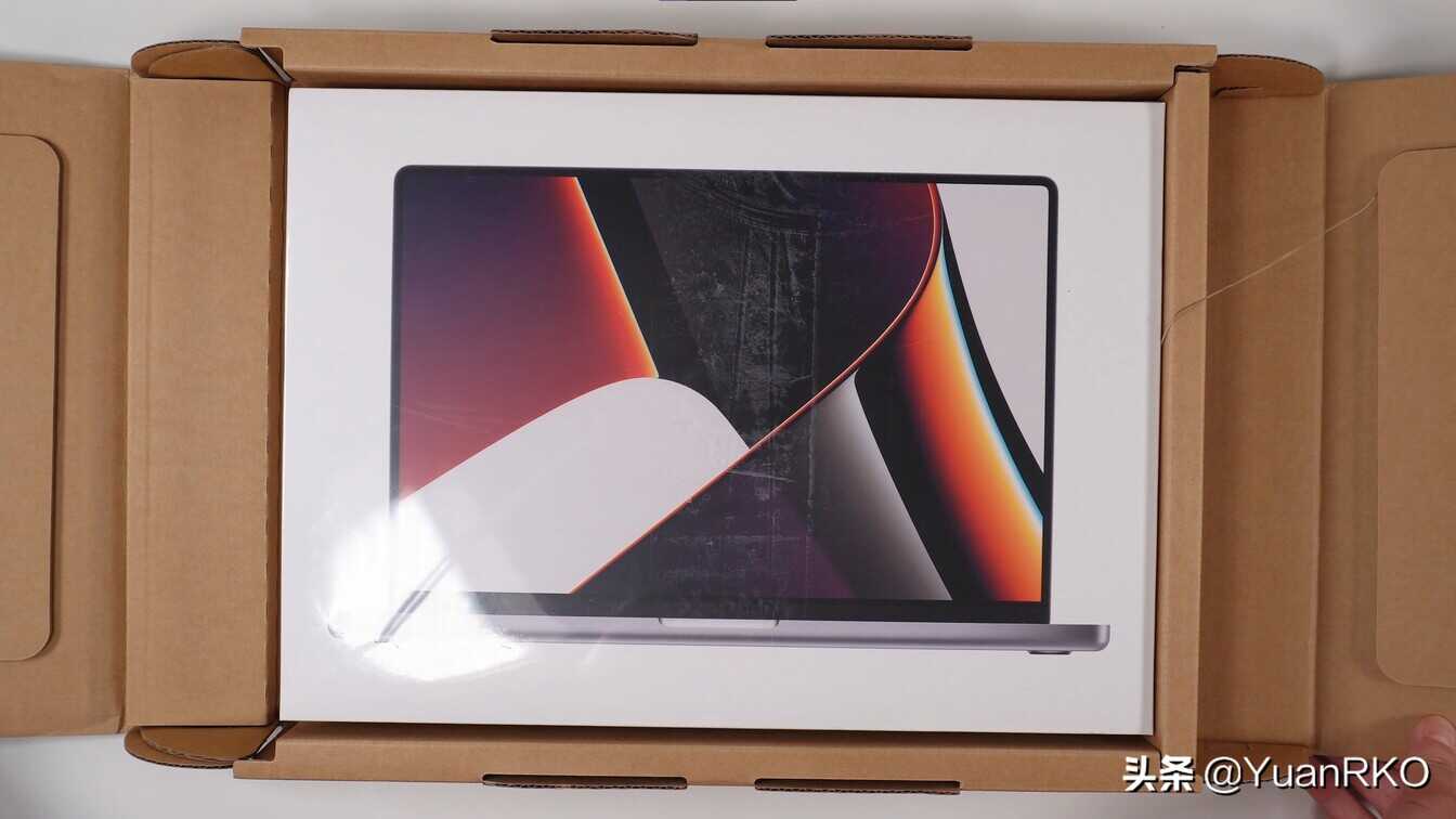 迄今最强笔记本 Mac Book Pro M1 MAX 顶配！最贵