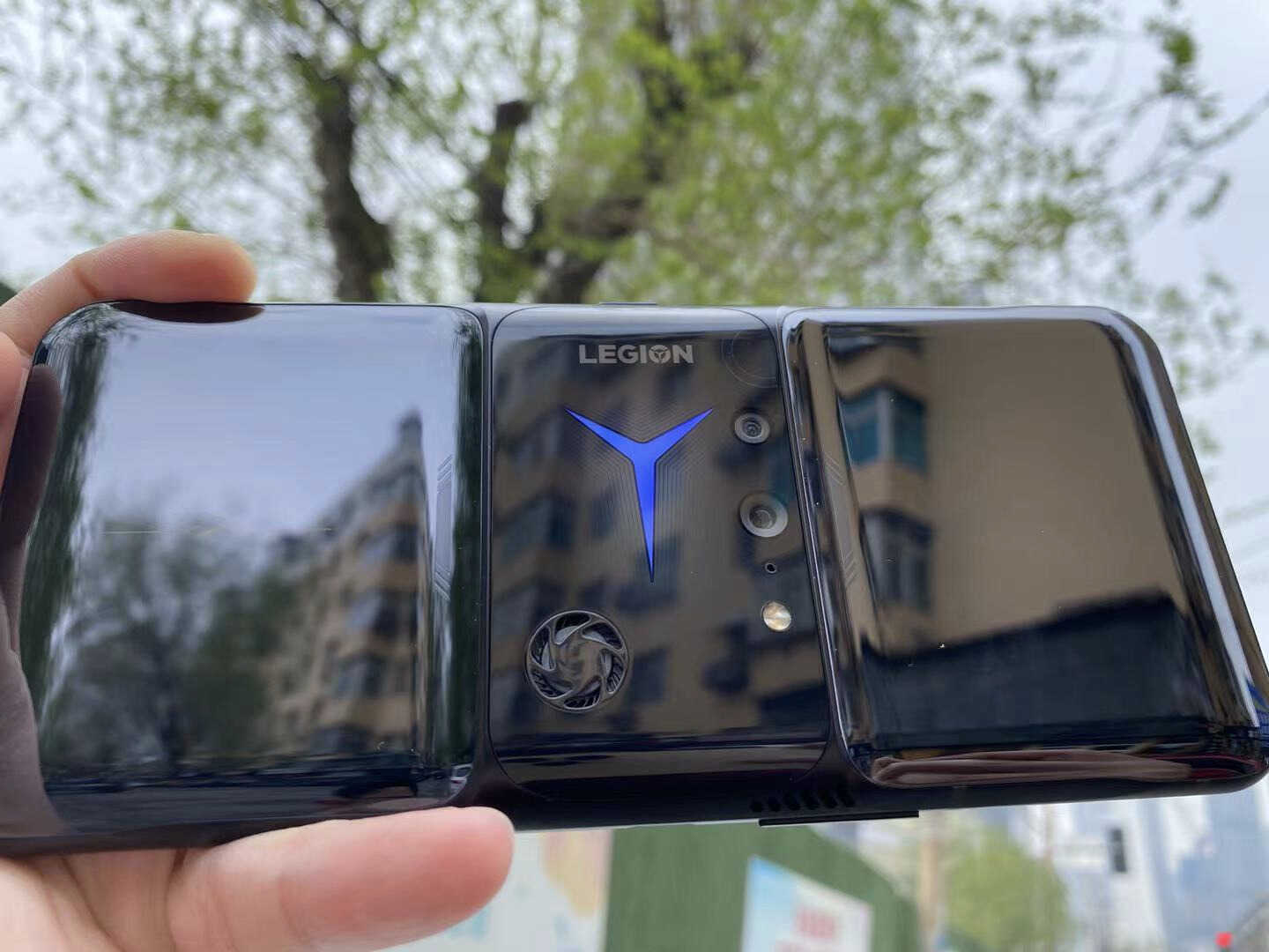 联想拯救者手机2 Pro评测：游戏性能表现如何？