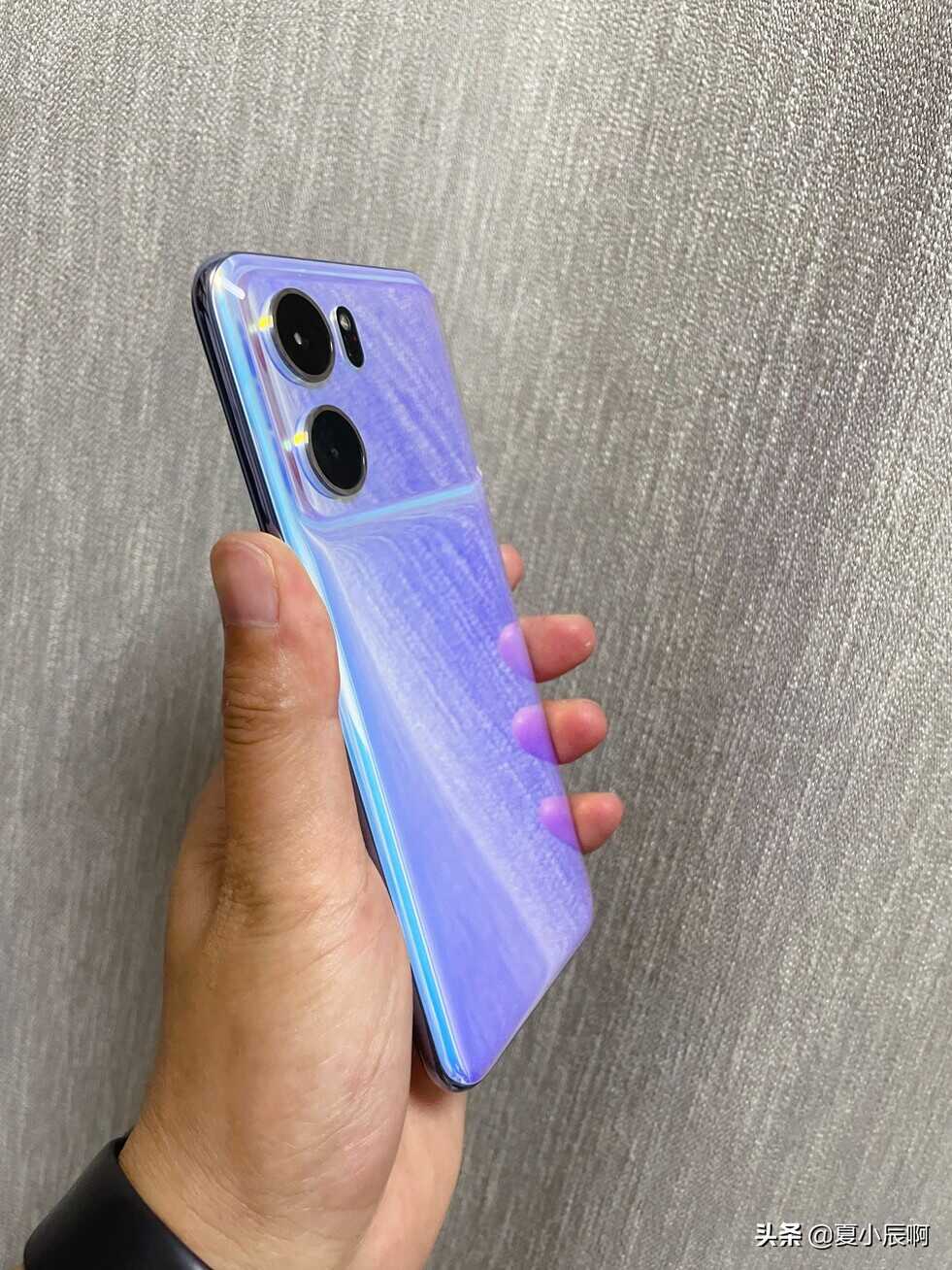 不到2000元的OPPO K10，闭眼买都不亏，好评率96%