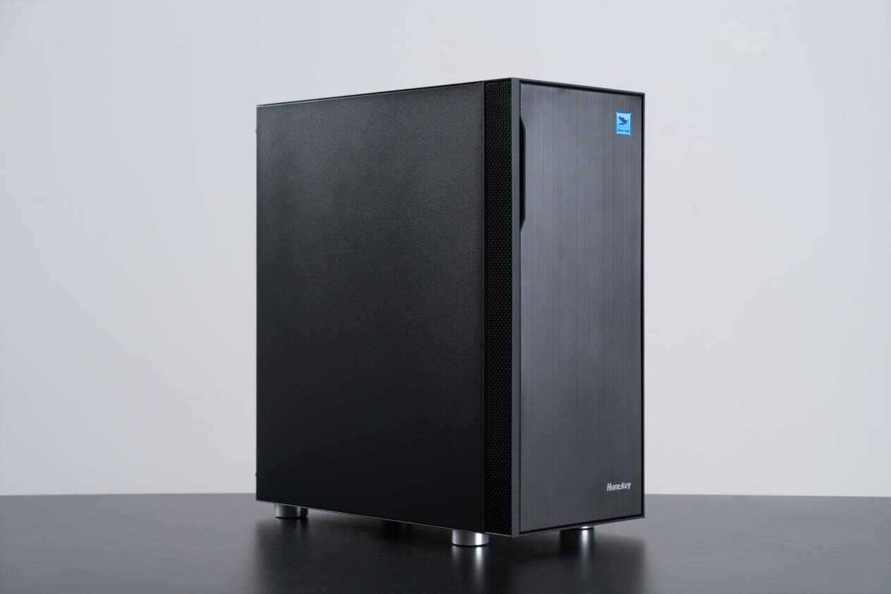 安静又能装的宽体中塔服务器机箱 航嘉阿尔法α3000测评