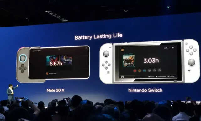 Switch OLED真机试玩：屏幕惊艳，续航提升，目标轻度玩家