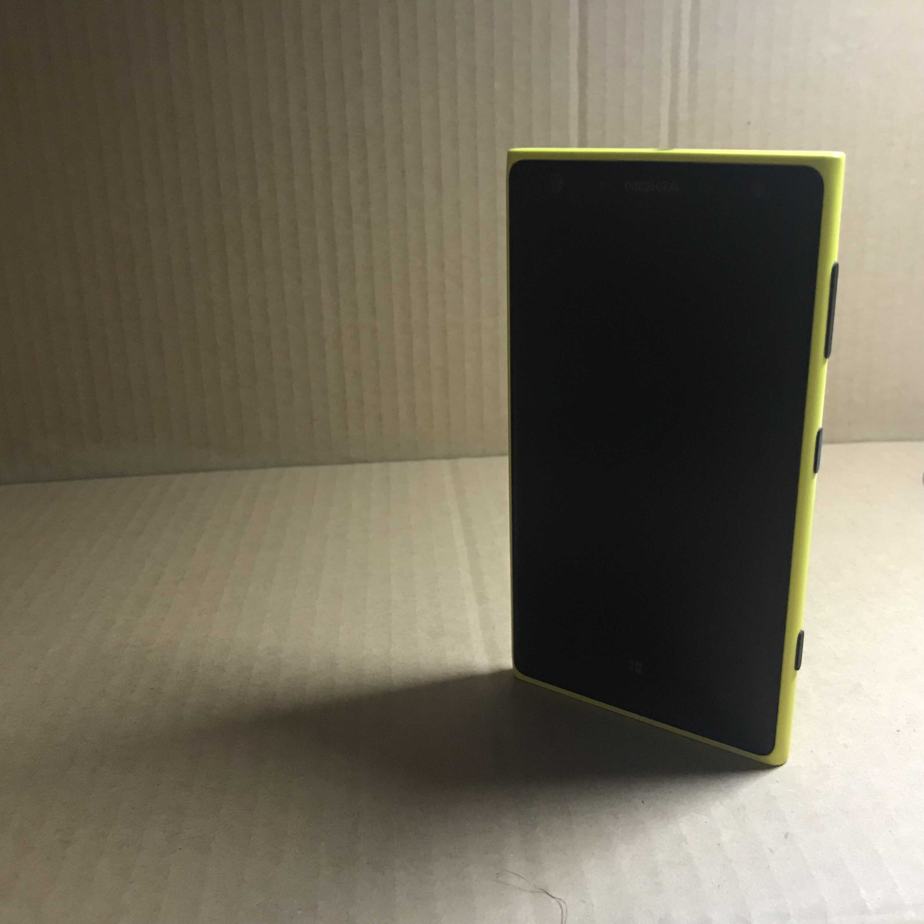 （怀旧篇）曾经的机皇Lumia 1020在2019年，还能发挥多少的能量