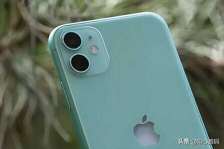 直降2400元，2022年了，iPhone11还值不值得买？