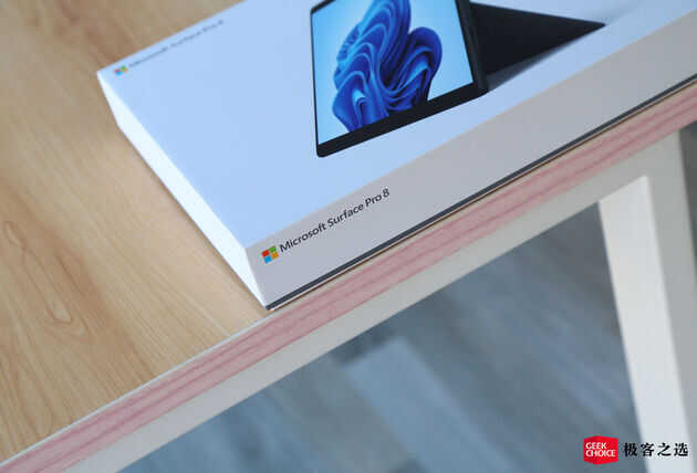 微软 Surface Pro 8：作为主力机用了一周，告诉你它到底靠不靠谱