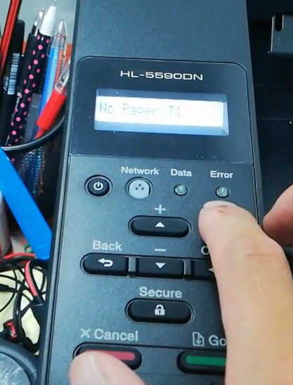 打印机并不单是连接电脑才能打印测试纸，动一动这个就可以