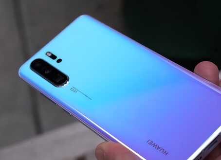 一台三年前的华为P30Pro，放现在，相当于什么价位的手机？