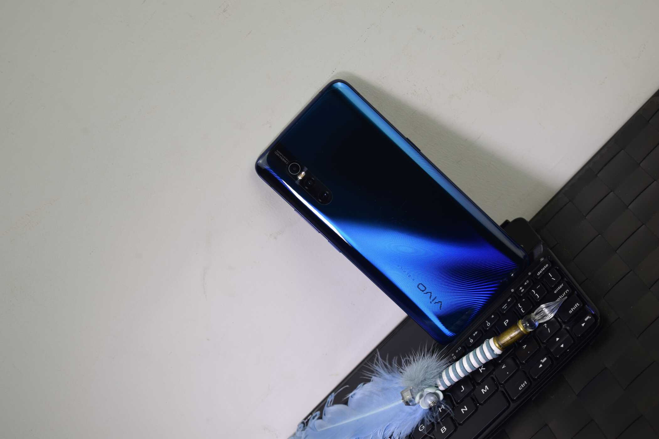 vivo X27评测：值不值得买就看这三个点，没打动你就别买了！