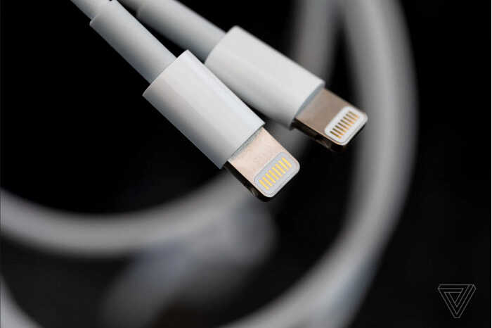 外媒:苹果使用Lightning接口不是为了方便,而是为了控制