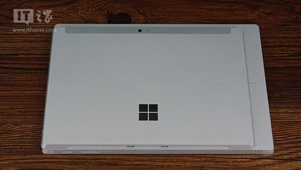 田牌闪闪亮：Surface Pro 4、Surface 3迟来的对比赏析