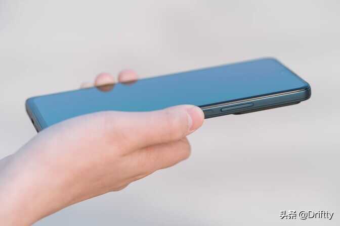 Redmi Note11 Pro手机深度评测 | 超出预期很多的史上最强“小金刚”