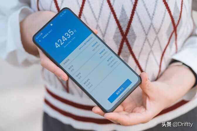 Redmi Note11 Pro手机深度评测 | 超出预期很多的史上最强“小金刚”