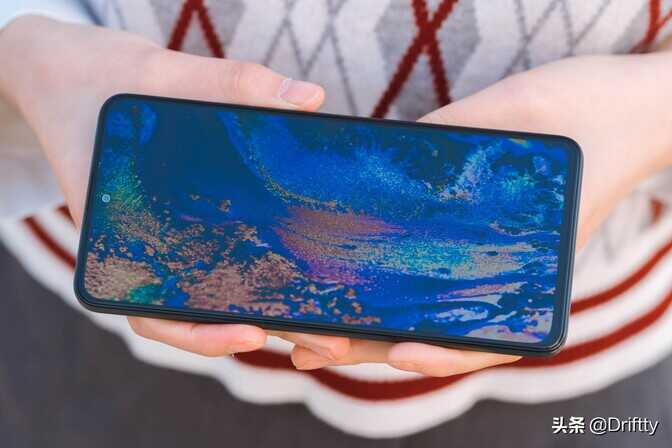 Redmi Note11 Pro手机深度评测 | 超出预期很多的史上最强“小金刚”
