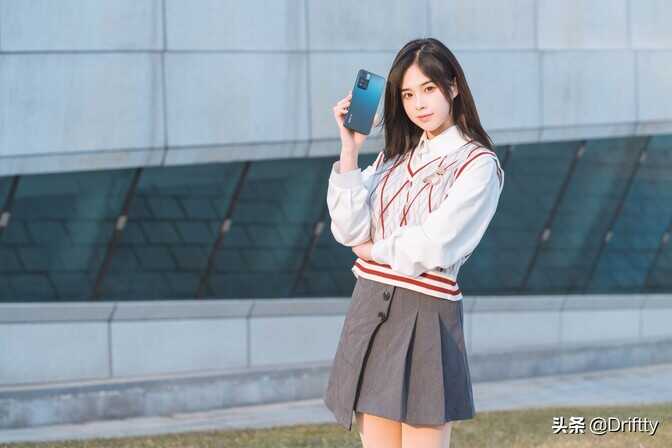 Redmi Note11 Pro手机深度评测 | 超出预期很多的史上最强“小金刚”