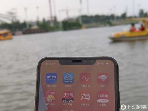 都2021年了,苹果iPhone Xs Max还值不值得买?