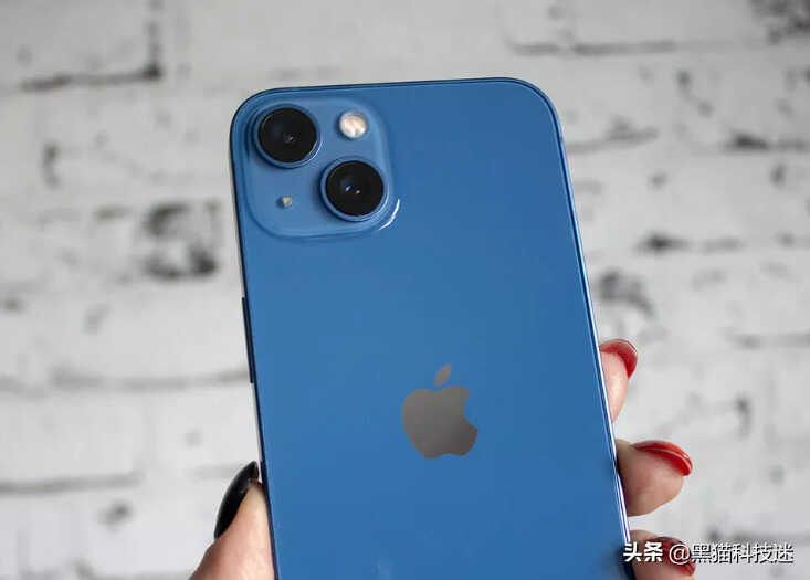 iPhone 13只有4GB运存真的够用吗？过来人说出心里话