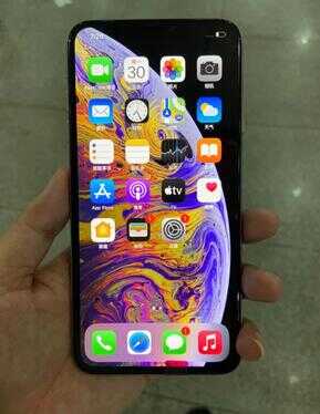 苹果 iPhone XS iPhone XR iPhone XS Max 哪款比较好呢 我们来聊聊，