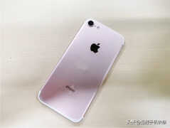 iPhone白苹果开不了机怎么办（解决苹果手机白苹果的方法）